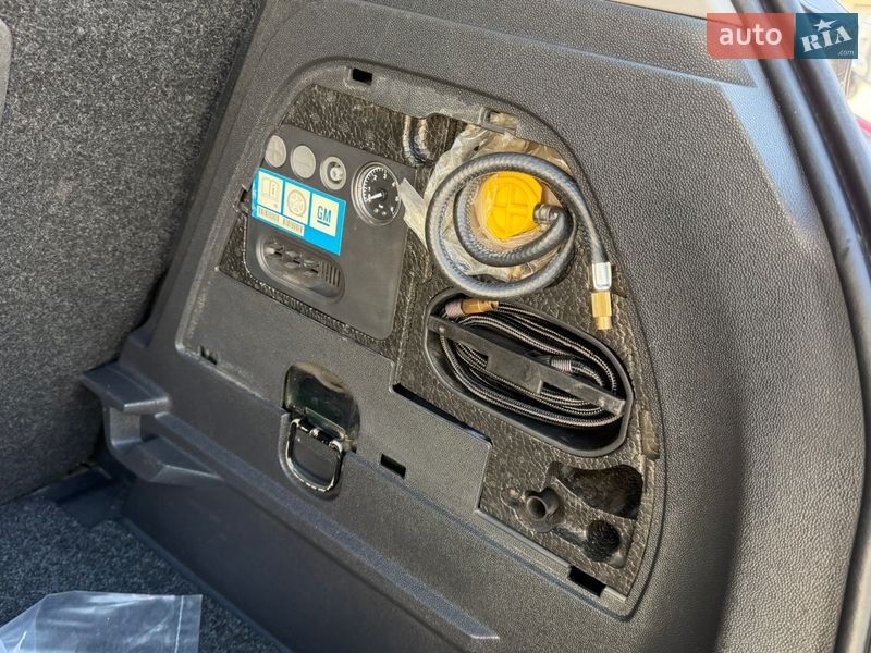 Хетчбек Opel Corsa 2010 в Житомирі фото 30 Хетчбек Opel Corsa 2010 в Житомирі