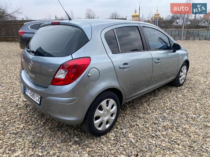 Хэтчбек Opel Corsa 2011 в Коломые фото 2 Хэтчбек Opel Corsa 2011 в Коломые