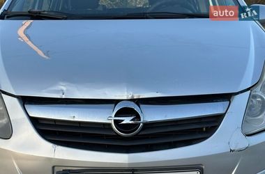 Хетчбек Opel Corsa 2010 в Винниках