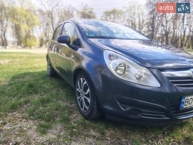 Хэтчбек Opel Corsa 2007 в Теребовле