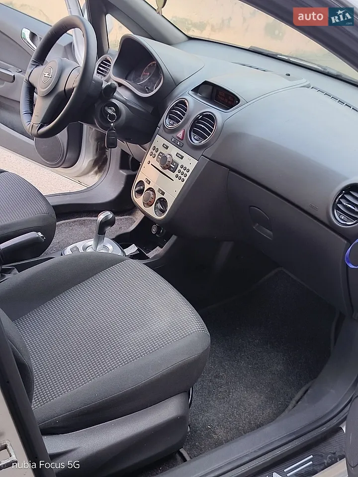 2010 Opel Corsa - мініатюра 21