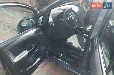 Хэтчбек Opel Corsa 2010 в Тернополе