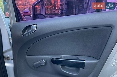 Хэтчбек Opel Corsa 2009 в Черкассах