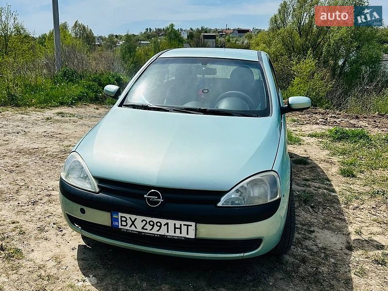 Хэтчбек Opel Corsa 2001 в Хмельницком
