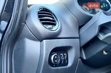 Хэтчбек Opel Corsa 2012 в Николаеве