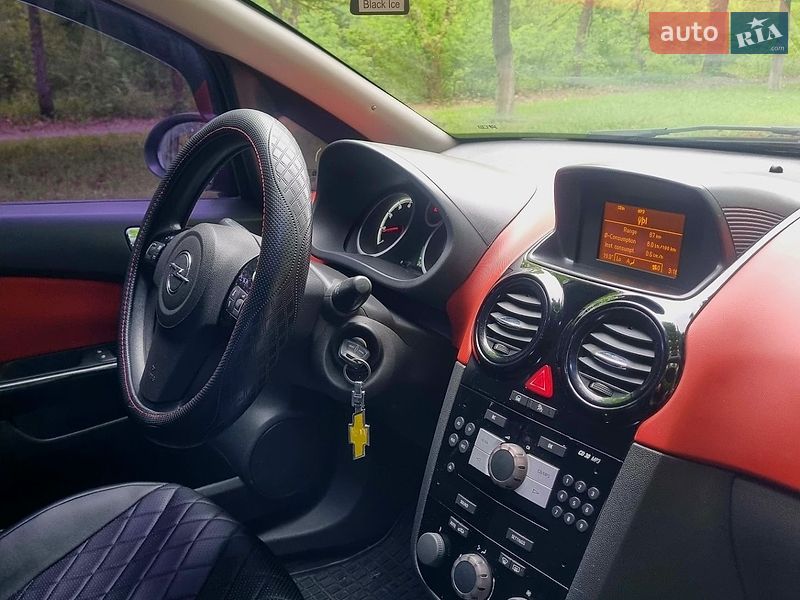 Хэтчбек Opel Corsa 2007 в Харькове