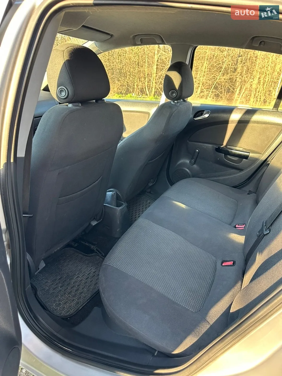 2011 Opel Corsa - мініатюра 11