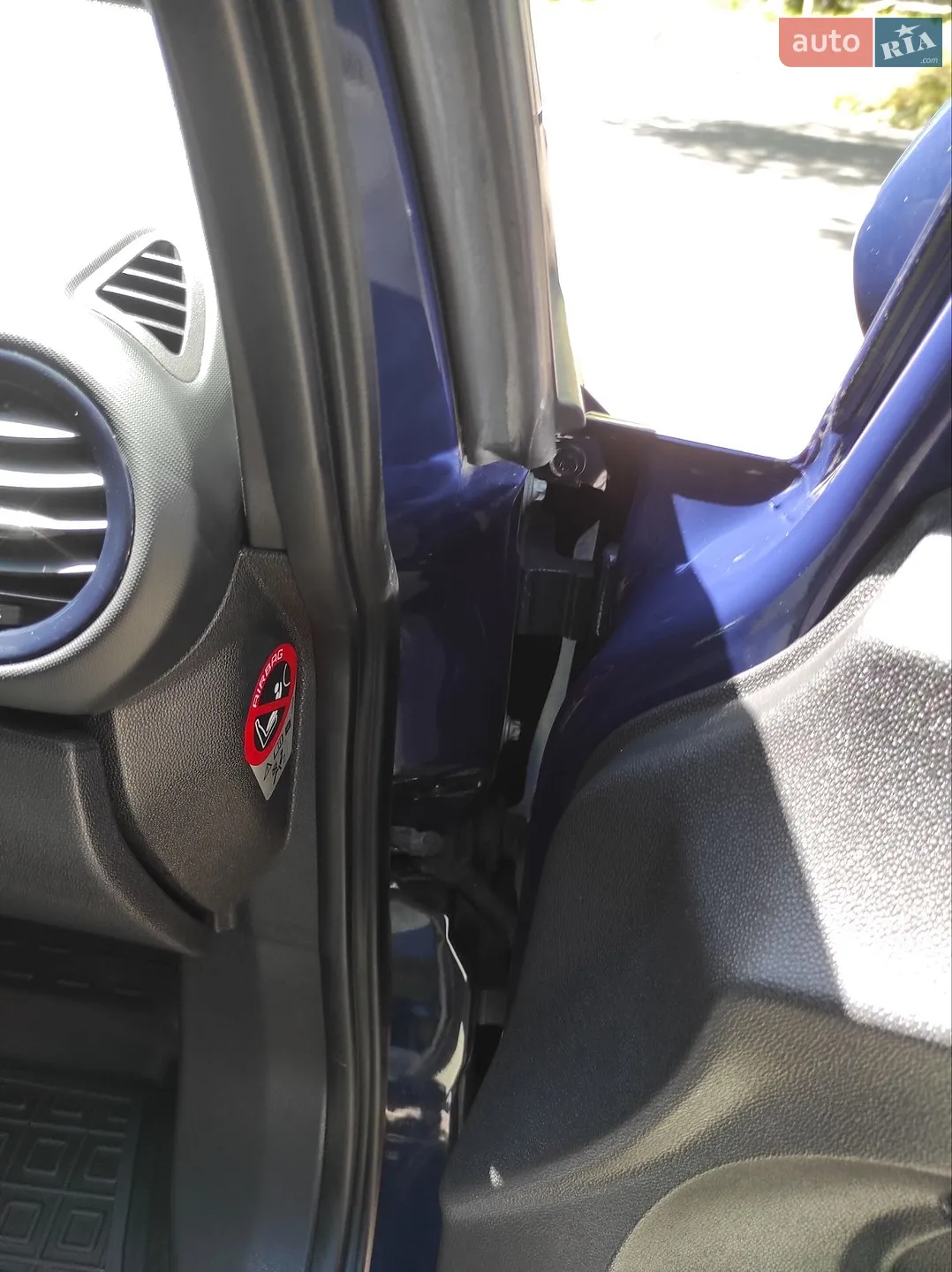 2010 Opel Corsa - мініатюра 25