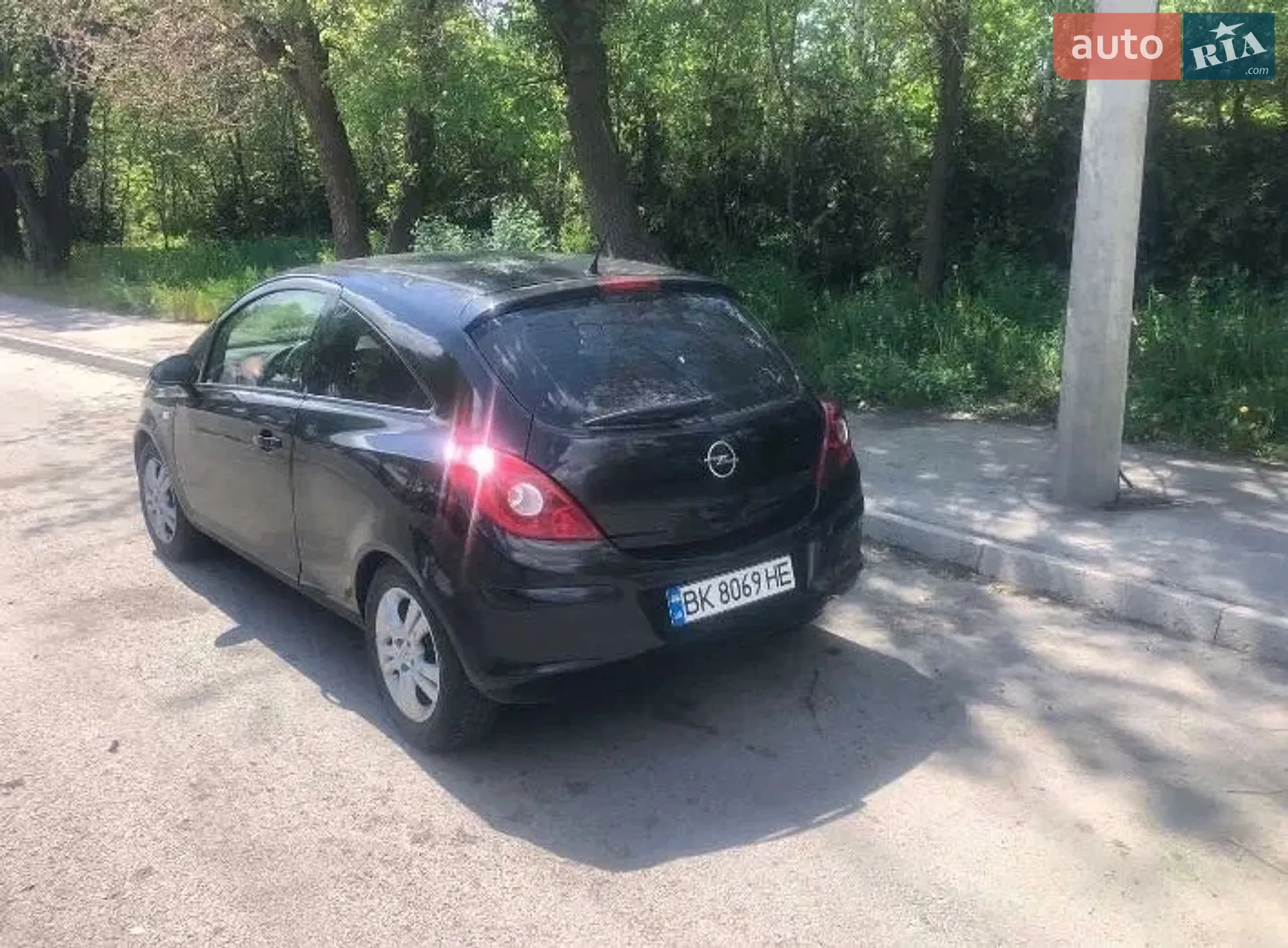 2010 Opel Corsa - мініатюра 2