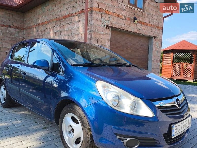 Хэтчбек Opel Corsa 2007 в Трускавце
