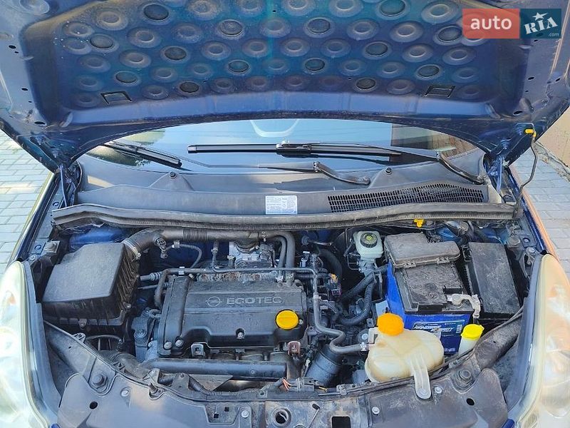 Хэтчбек Opel Corsa 2007 в Трускавце