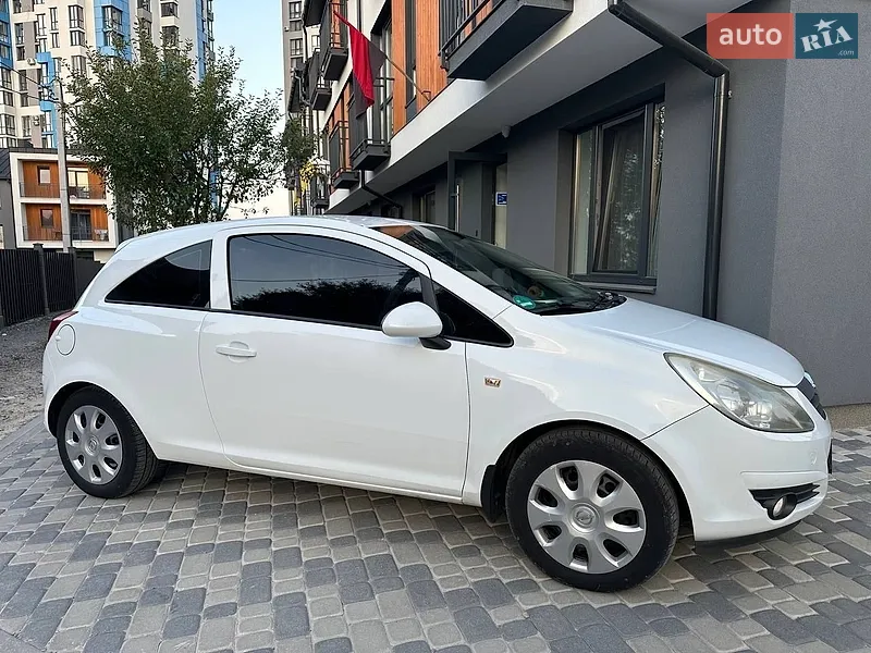 Opel Corsa 2009