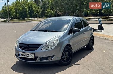 Хетчбек Opel Corsa 2008 в Южному
