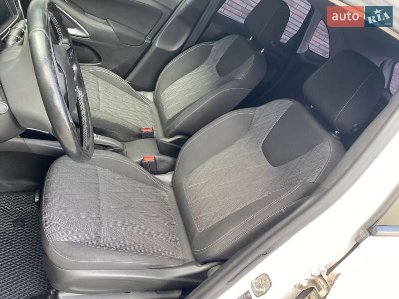 Позашляховик / Кросовер Opel Crossland X 2017 в Івано-Франківську фото 18 Позашляховик / Кросовер Opel Crossland X 2017 в Івано-Франківську