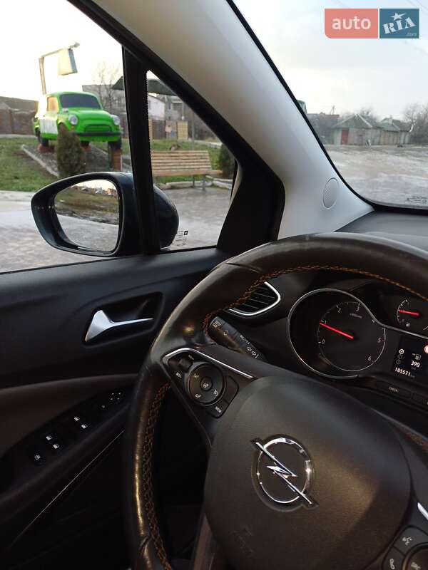 Внедорожник / Кроссовер Opel Crossland X 2018 в Одессе