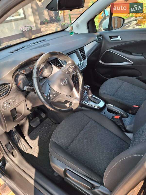 Позашляховик / Кросовер Opel Crossland X 2020 в Благовіщенську