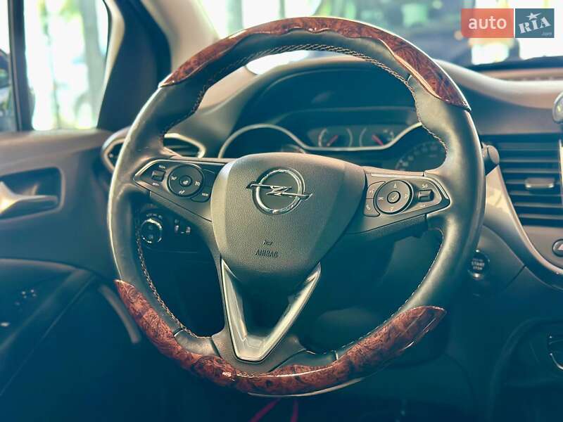 Внедорожник / Кроссовер Opel Crossland X 2019 в Львове