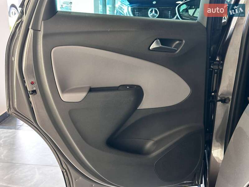 Позашляховик / Кросовер Opel Crossland X 2019 в Львові