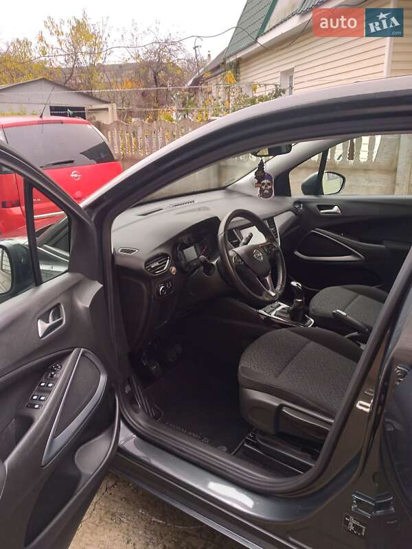 Внедорожник / Кроссовер Opel Crossland X 2017 в Коростене фото 5 Внедорожник / Кроссовер Opel Crossland X 2017 в Коростене
