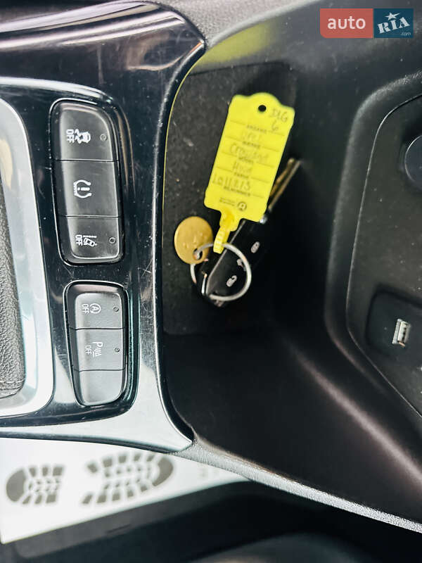 Позашляховик / Кросовер Opel Crossland X 2020 в Іршаві