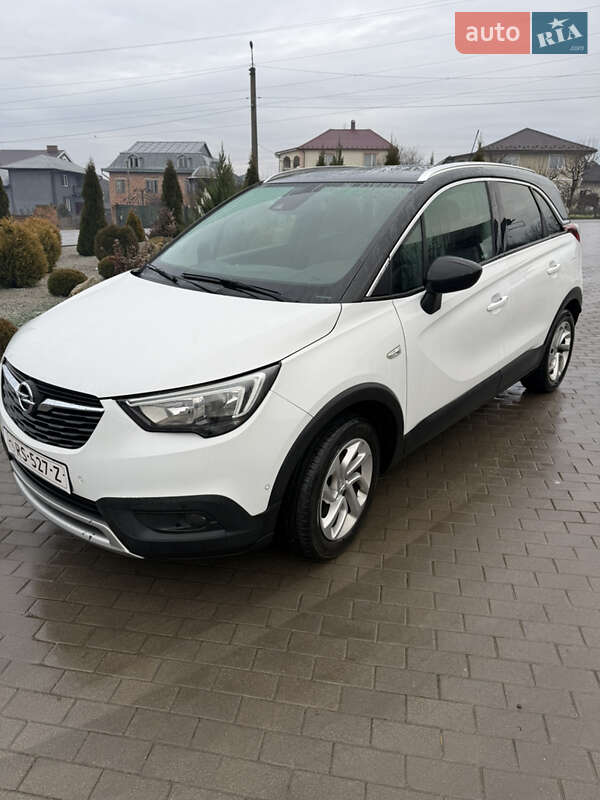 Opel Crossland X 2018