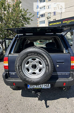 Внедорожник / Кроссовер Opel Frontera 2000 в Луцке