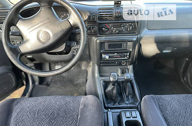 Внедорожник / Кроссовер Opel Frontera 2002 в 