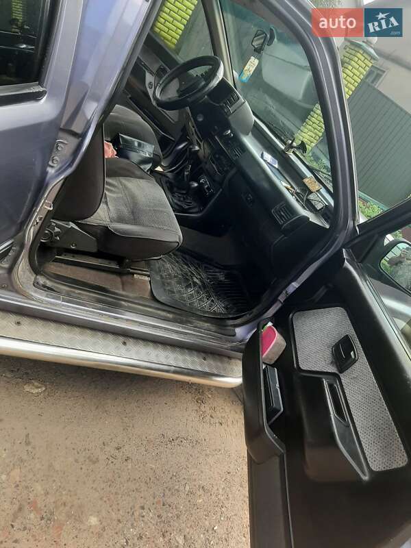 Позашляховик / Кросовер Opel Frontera 1996 в Сокалі