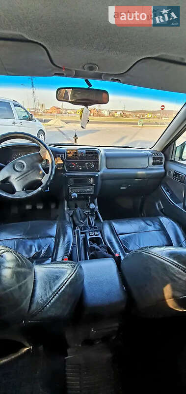 Внедорожник / Кроссовер Opel Frontera 1999 в Тысменице
