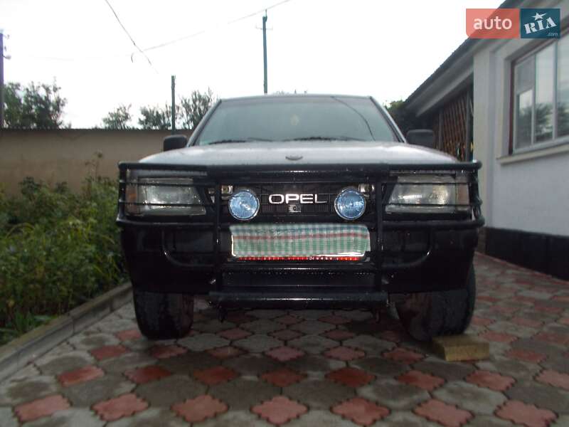 Opel Frontera 1993