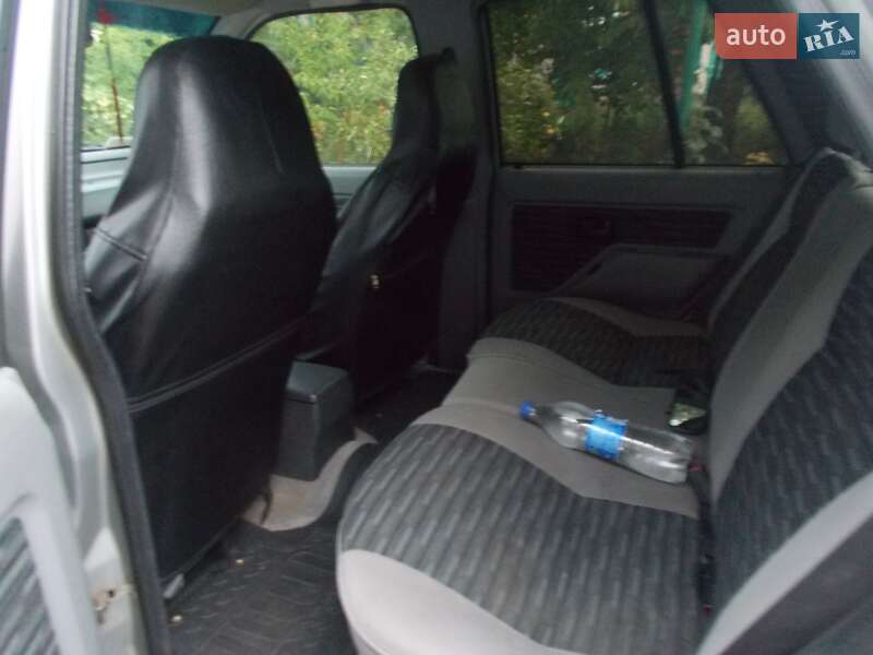 Позашляховик / Кросовер Opel Frontera 1993 в Черкасах