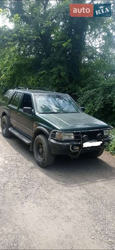 Позашляховик / Кросовер Opel Frontera 1998 в Кривому Розі