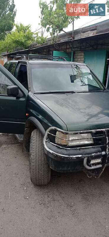 Позашляховик / Кросовер Opel Frontera 1998 в Кривому Розі