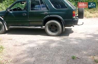 Позашляховик / Кросовер Opel Frontera 1998 в Кривому Розі