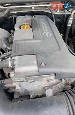 Внедорожник / Кроссовер Opel Frontera 2001 в 