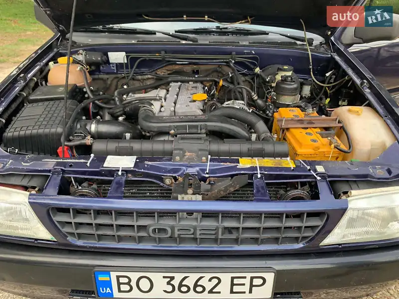 Позашляховик / Кросовер Opel Frontera 1995 в 