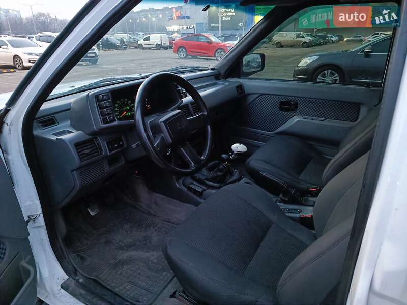 Внедорожник / Кроссовер Opel Frontera 1992 в Днепре