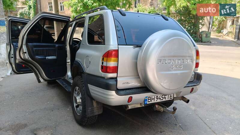 Позашляховик / Кросовер Opel Frontera 2001 в Одесі