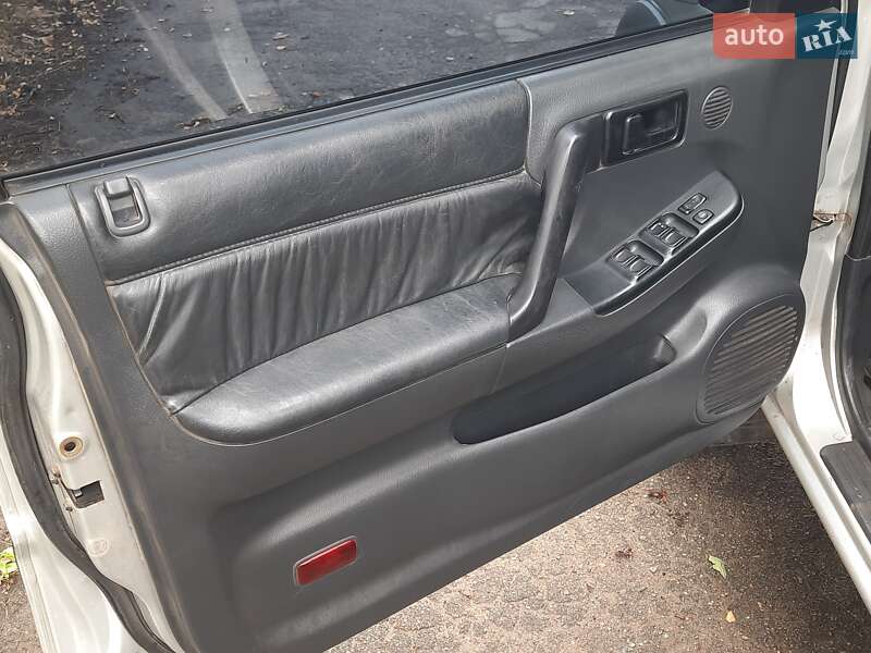 Внедорожник / Кроссовер Opel Frontera 1999 в Смеле