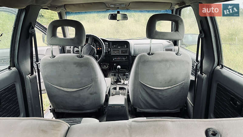 Позашляховик / Кросовер Opel Frontera 1993 в Фастові