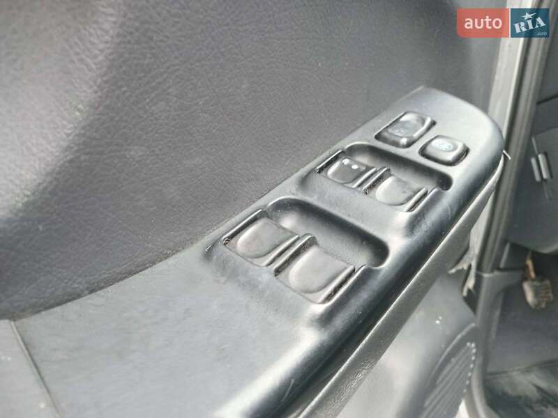 Внедорожник / Кроссовер Opel Frontera 1999 в Львове