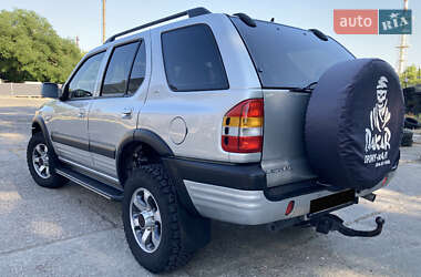 Внедорожник / Кроссовер Opel Frontera 2001 в 