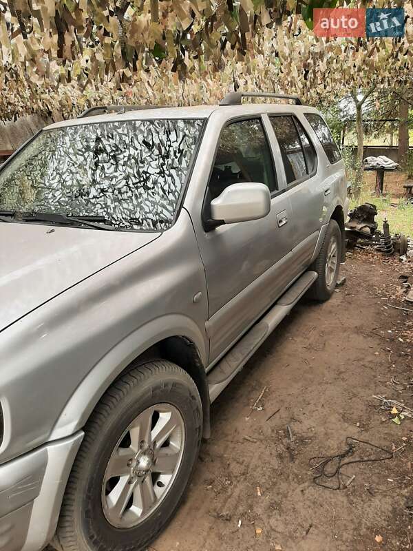 Позашляховик / Кросовер Opel Frontera 2004 в  фото Позашляховик / Кросовер Opel Frontera 2004 в