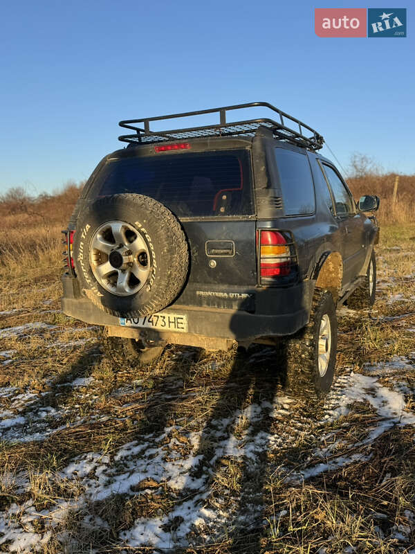 Позашляховик / Кросовер Opel Frontera 1999 в Ужгороді