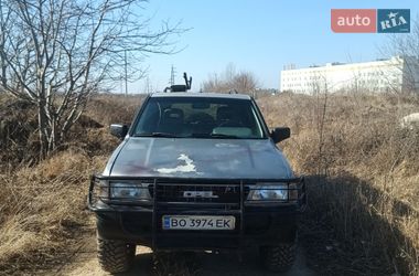 Внедорожник / Кроссовер Opel Frontera 1993 в Полтаве