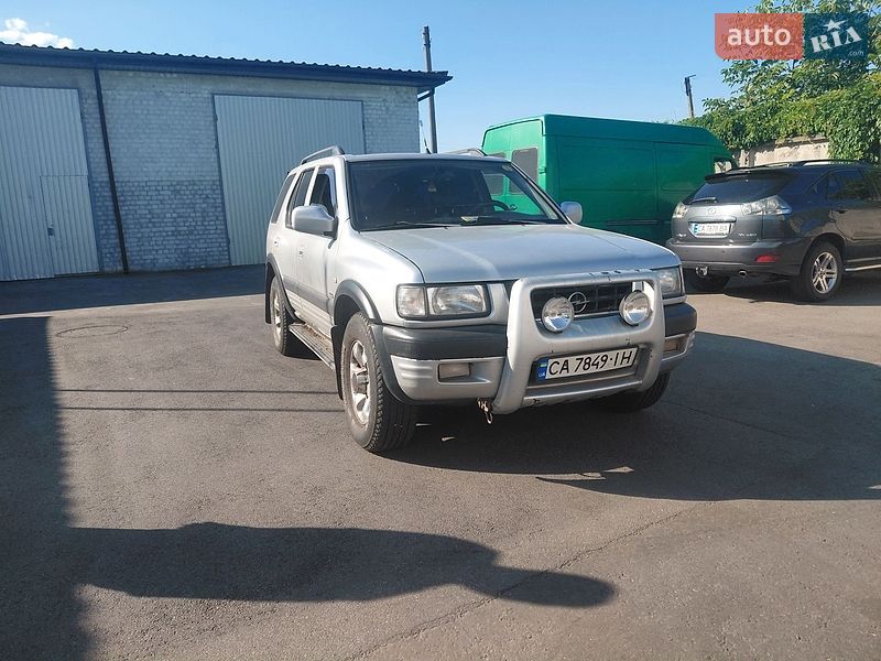 Opel Frontera 2000