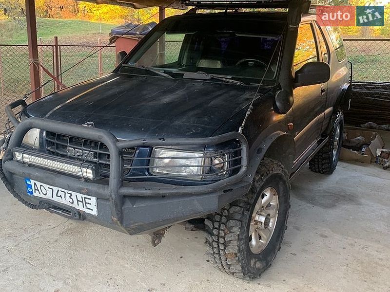 Внедорожник / Кроссовер Opel Frontera 1999 в Сваляве
