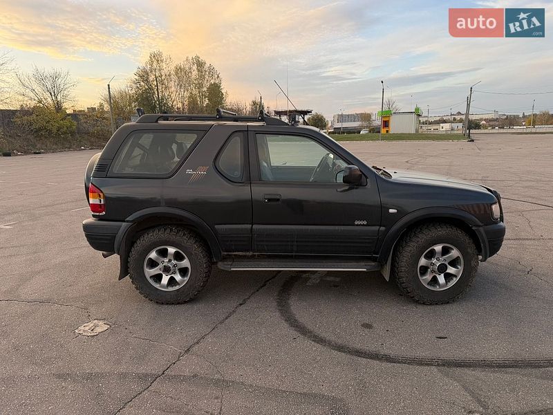 Внедорожник / Кроссовер Opel Frontera 2000 в Харькове