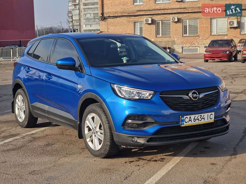 Внедорожник / Кроссовер Opel Grandland X 2020 в Черкассах