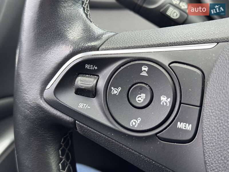 Позашляховик / Кросовер Opel Grandland X 2018 в Вишгороді фото 24 Позашляховик / Кросовер Opel Grandland X 2018 в Вишгороді